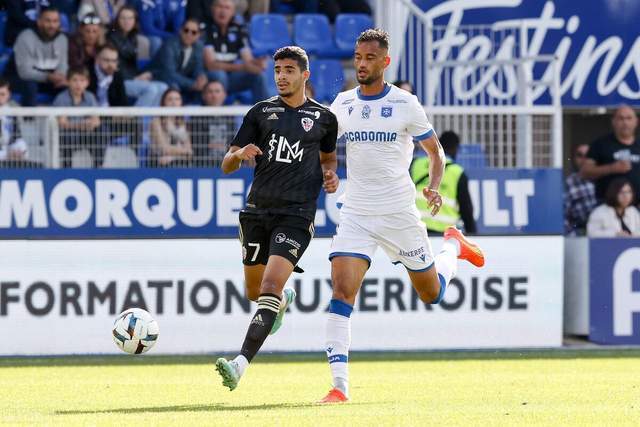 TA：姆巴佩射丢点球后情绪低落 赛后未感谢球迷